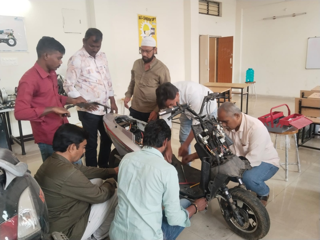 Actual EVolution Practical Scooter Lab